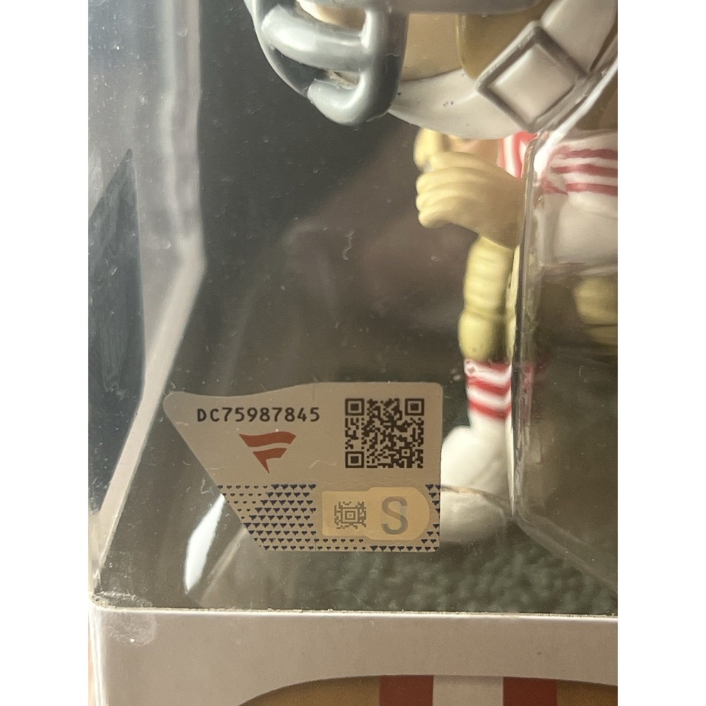 Joe Montana Signed Funko Pop #216 49ers NFL Legends Fanatics COA Mint w/ Case - Picture 3 of 8